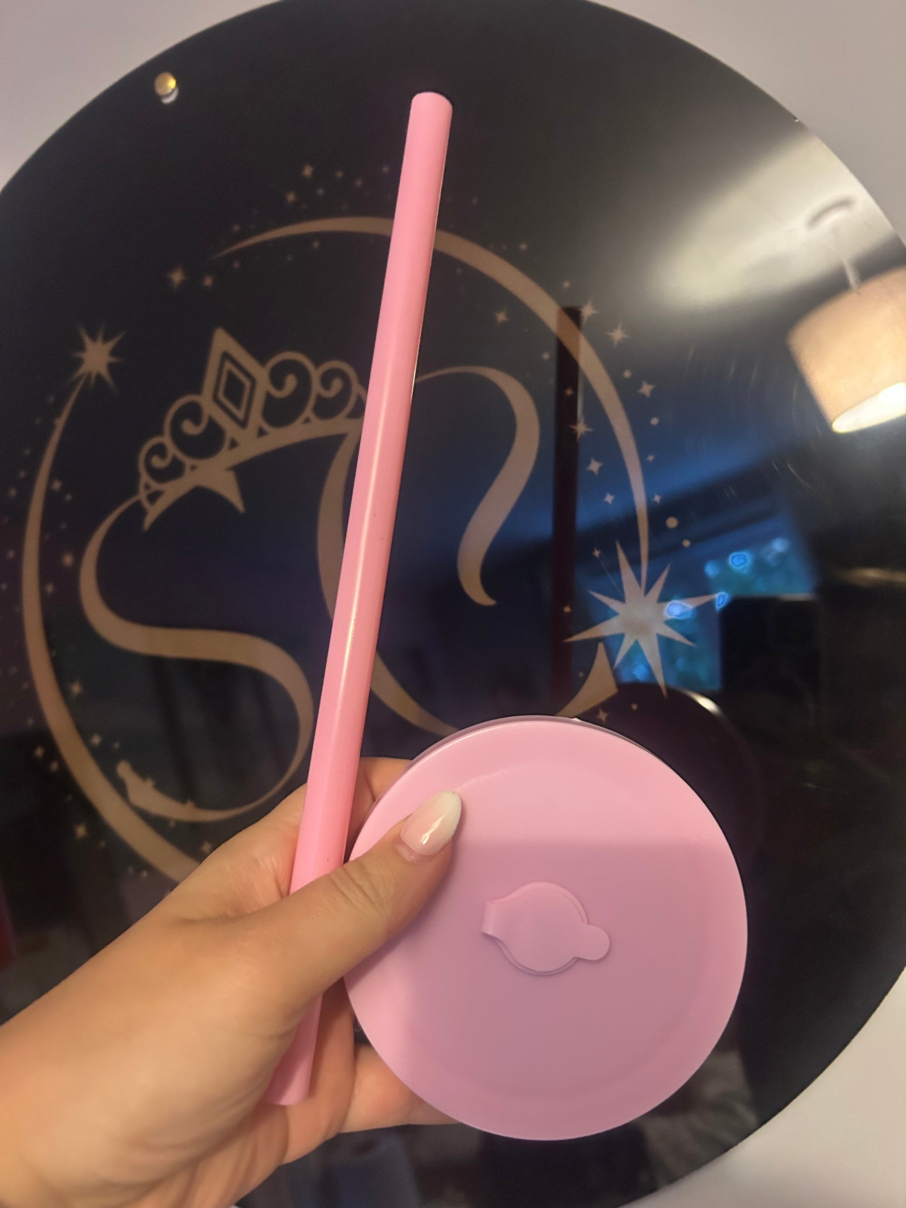 24oz and 16oz tapered boba lid and straw