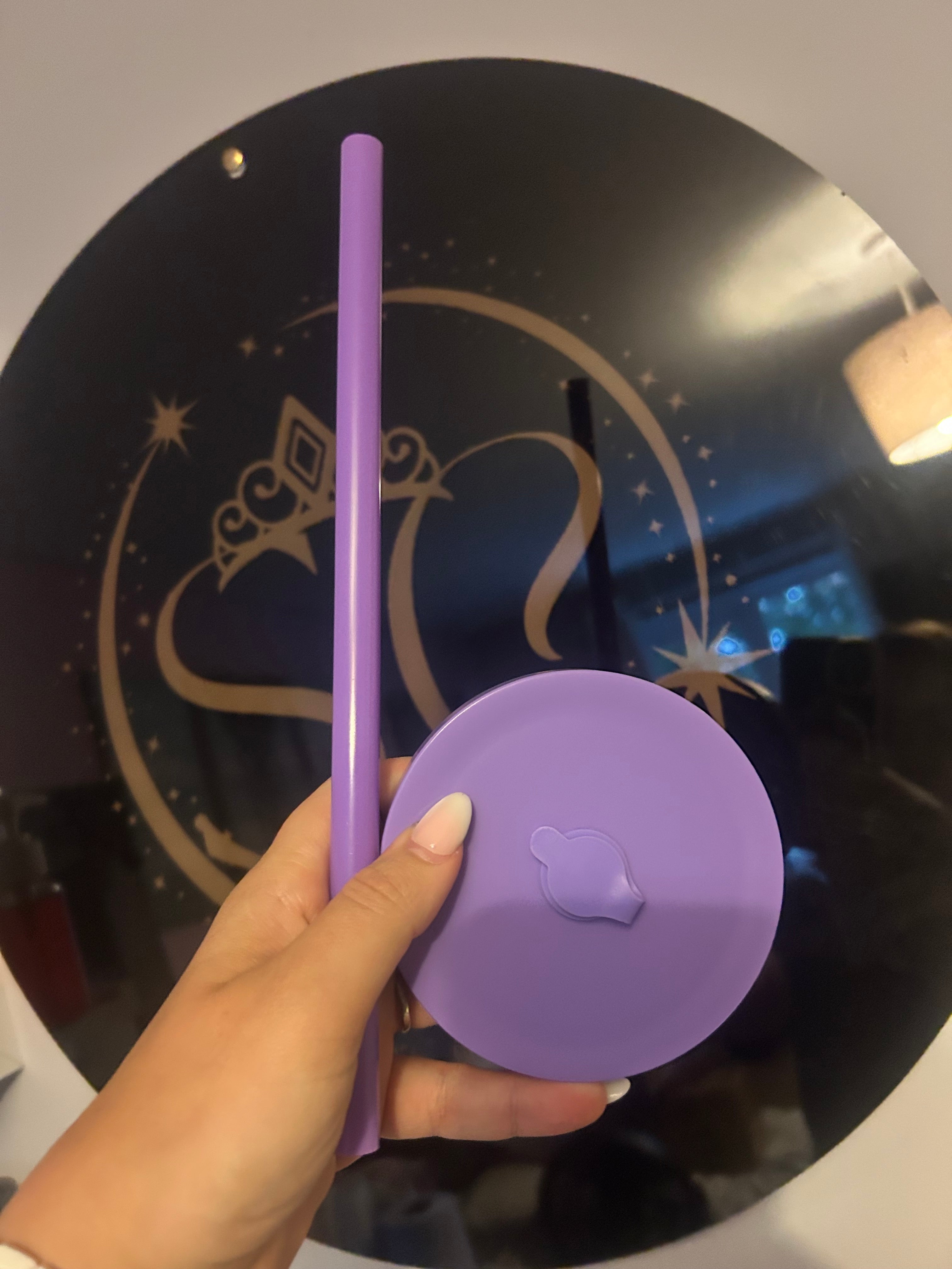 24oz and 16oz tapered boba lid and straw