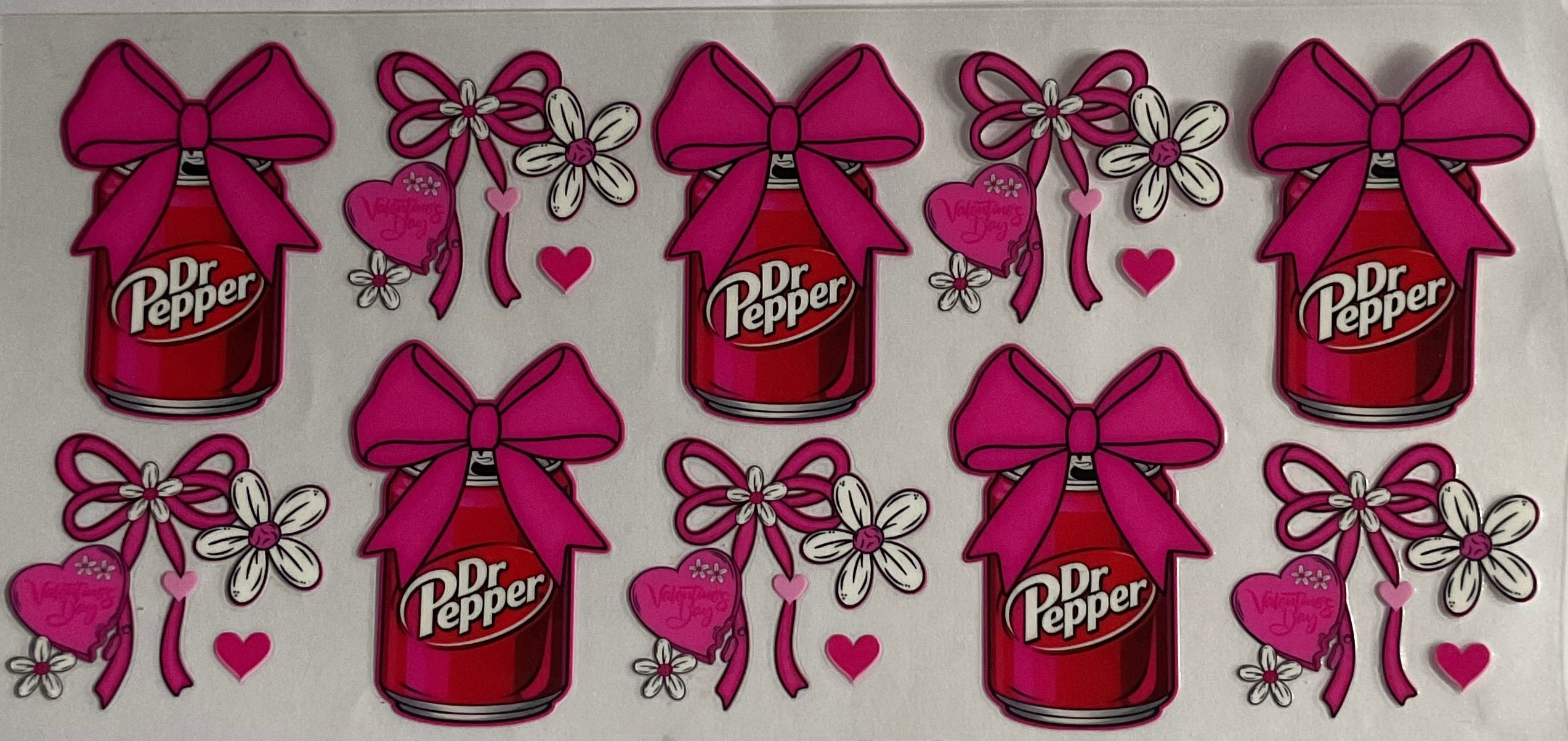 Dr Pepper and bows